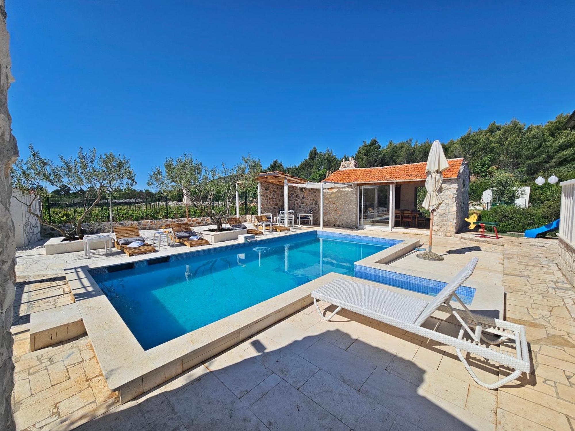 Flamingo - House With Private Pool Villa Gornji Seget Eksteriør bilde
